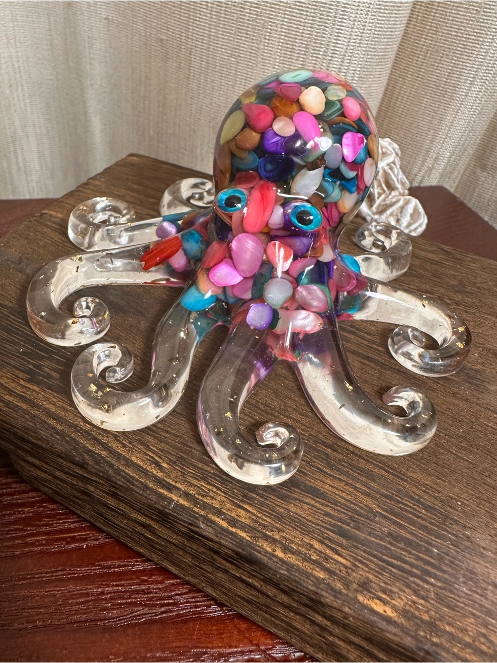 Resin and Rainbow Multi Colored Crystal Chips Octopus Figure - Picture 9 of 10